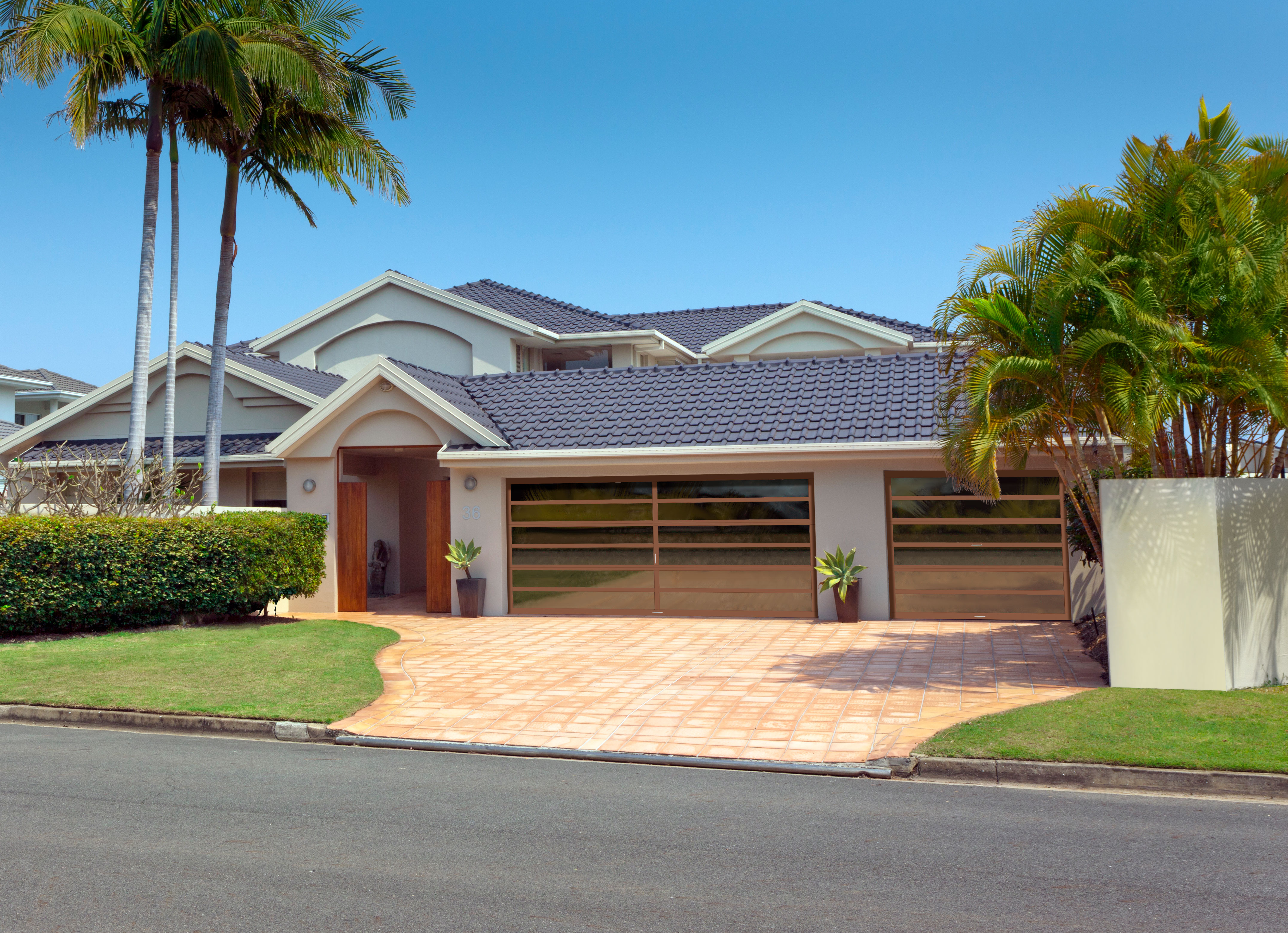 Find the Perfect Garage Door to Fit Your Home Style